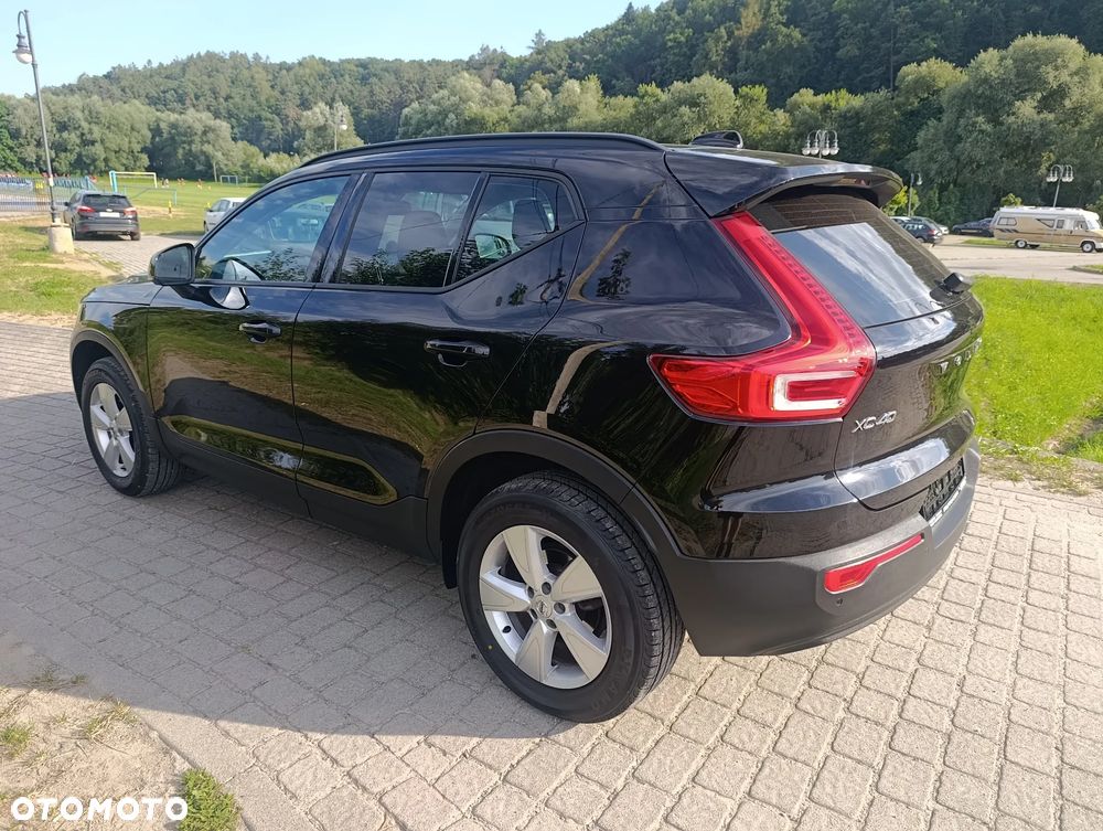 Volvo XC 40 T3 - 10