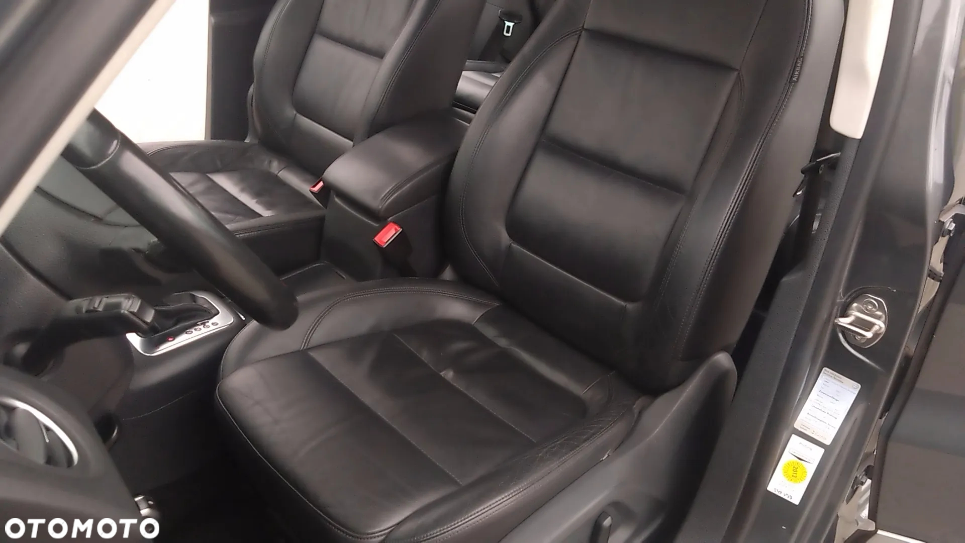 Volkswagen Tiguan - 11