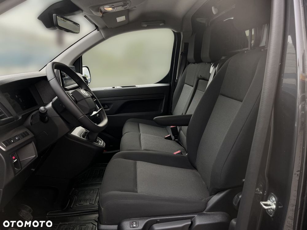 Toyota ProAce - 12
