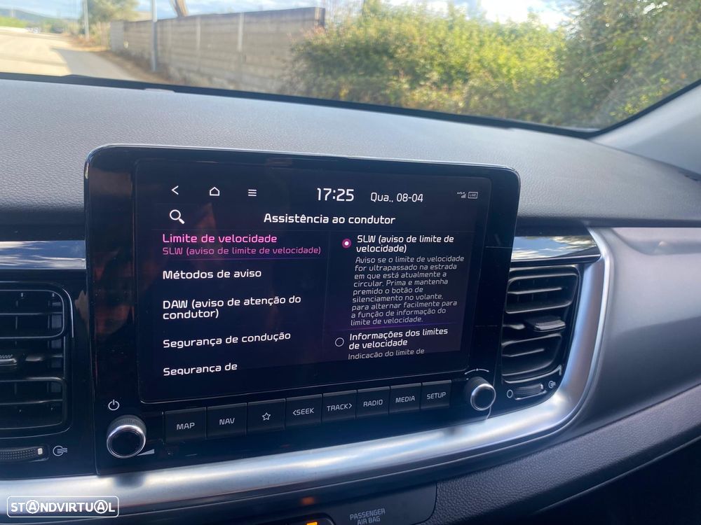 Kia Stonic 1.0 T-GDI Drive - 32