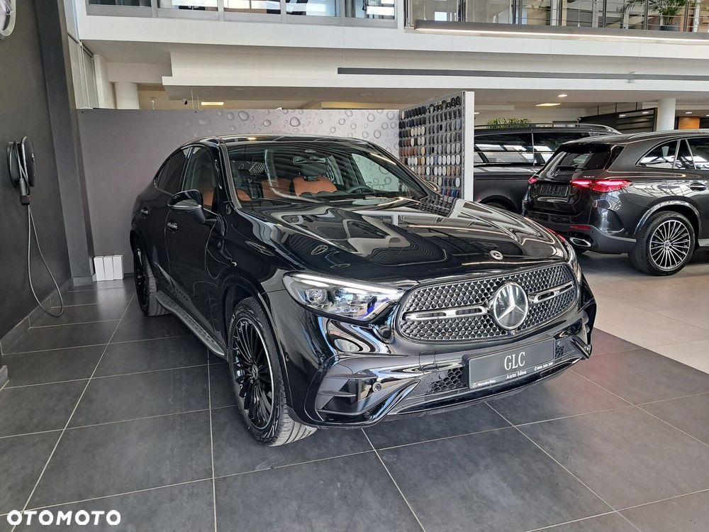 Mercedes-Benz GLC - 9