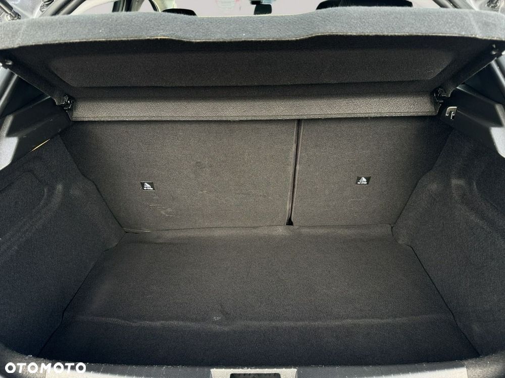 Peugeot 208 1.2 PureTech Like S&S - 23