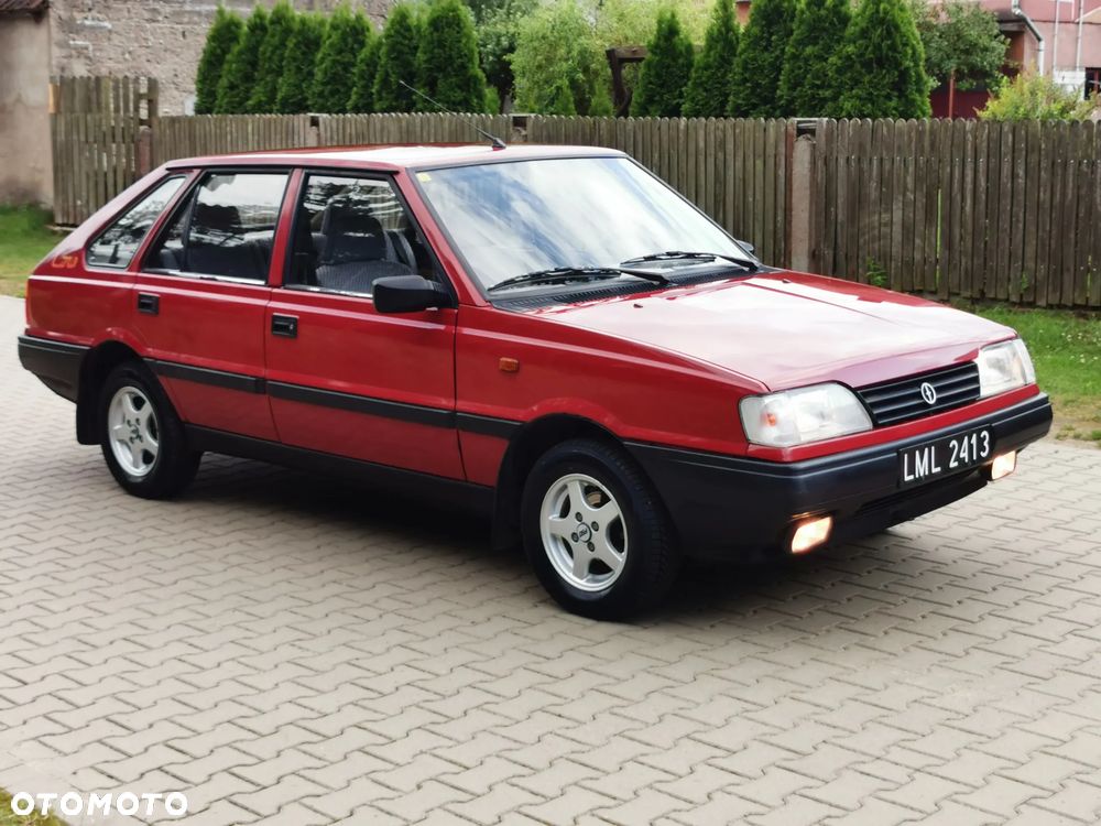 Polonez Caro - 8