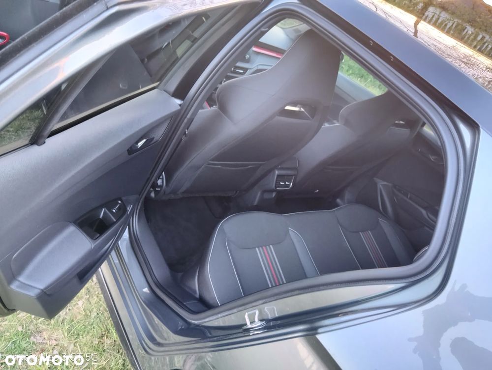 Skoda Fabia 1.0 TSI Monte Carlo - 10