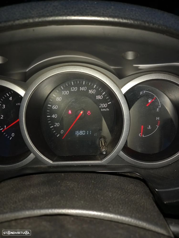 Suzuki Grand Vitara 1.9 DDiS X-Premium - 1