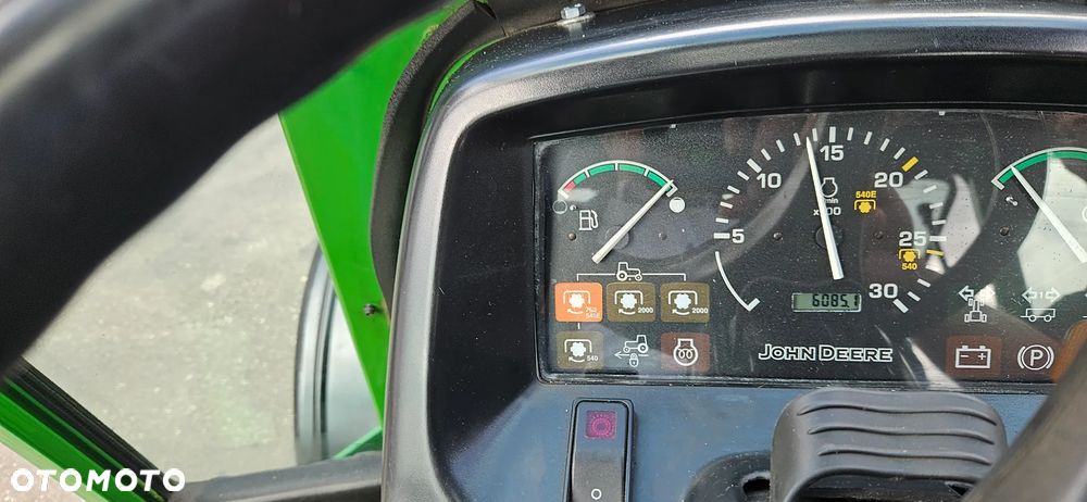 John Deere 4410 - 26