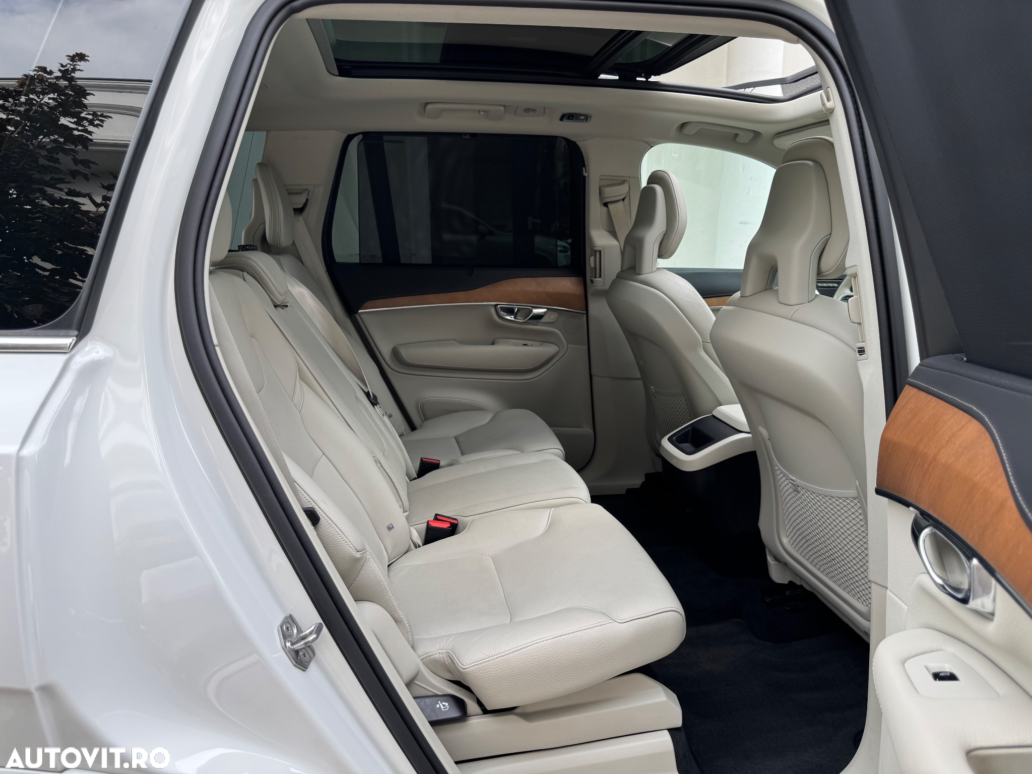 Volvo XC 90 B5 MHEV AWD 5 locuri Momentum Pro - 13