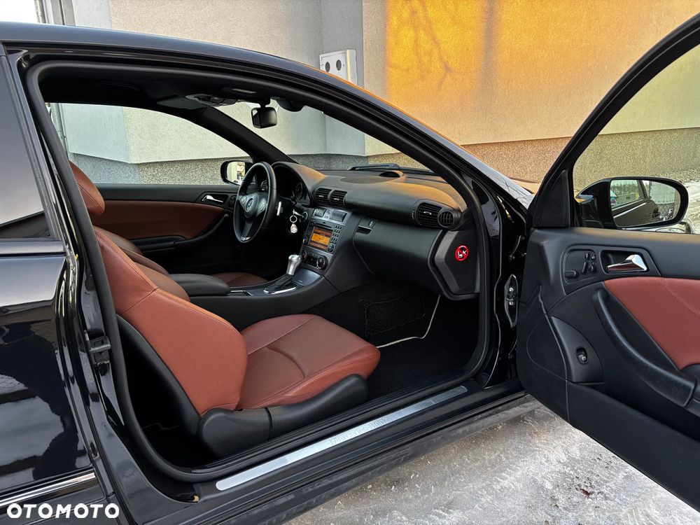 Mercedes-Benz CLC - 10