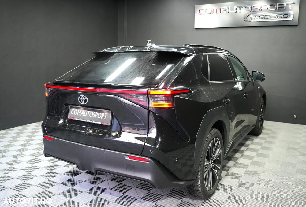 Toyota BZ4X 160 KW AWD (4x4) Luxury - 6