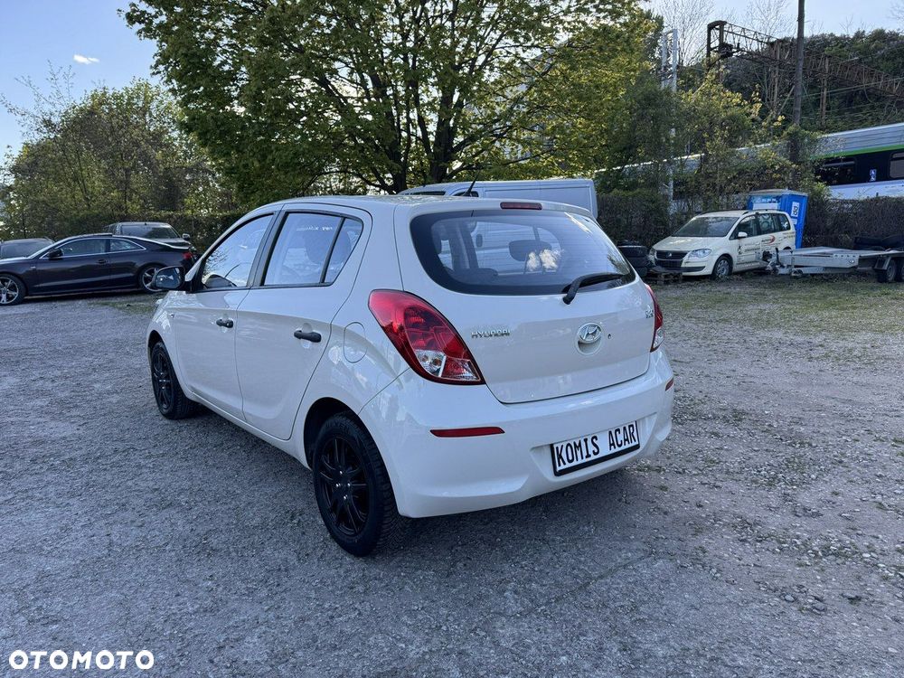 Hyundai i20 - 28