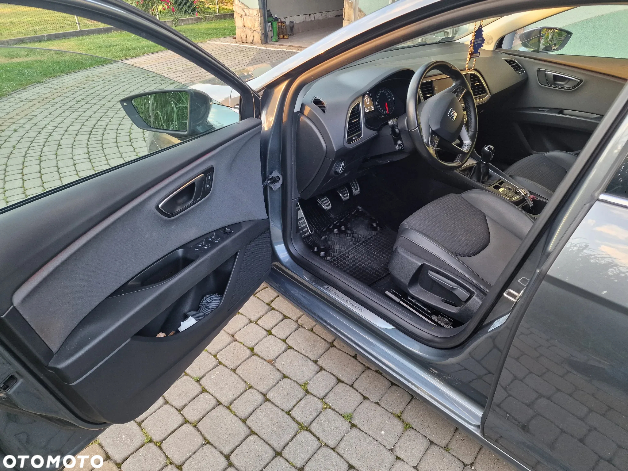Seat Leon 1.4 EcoTSI Xcellence S&S - 16