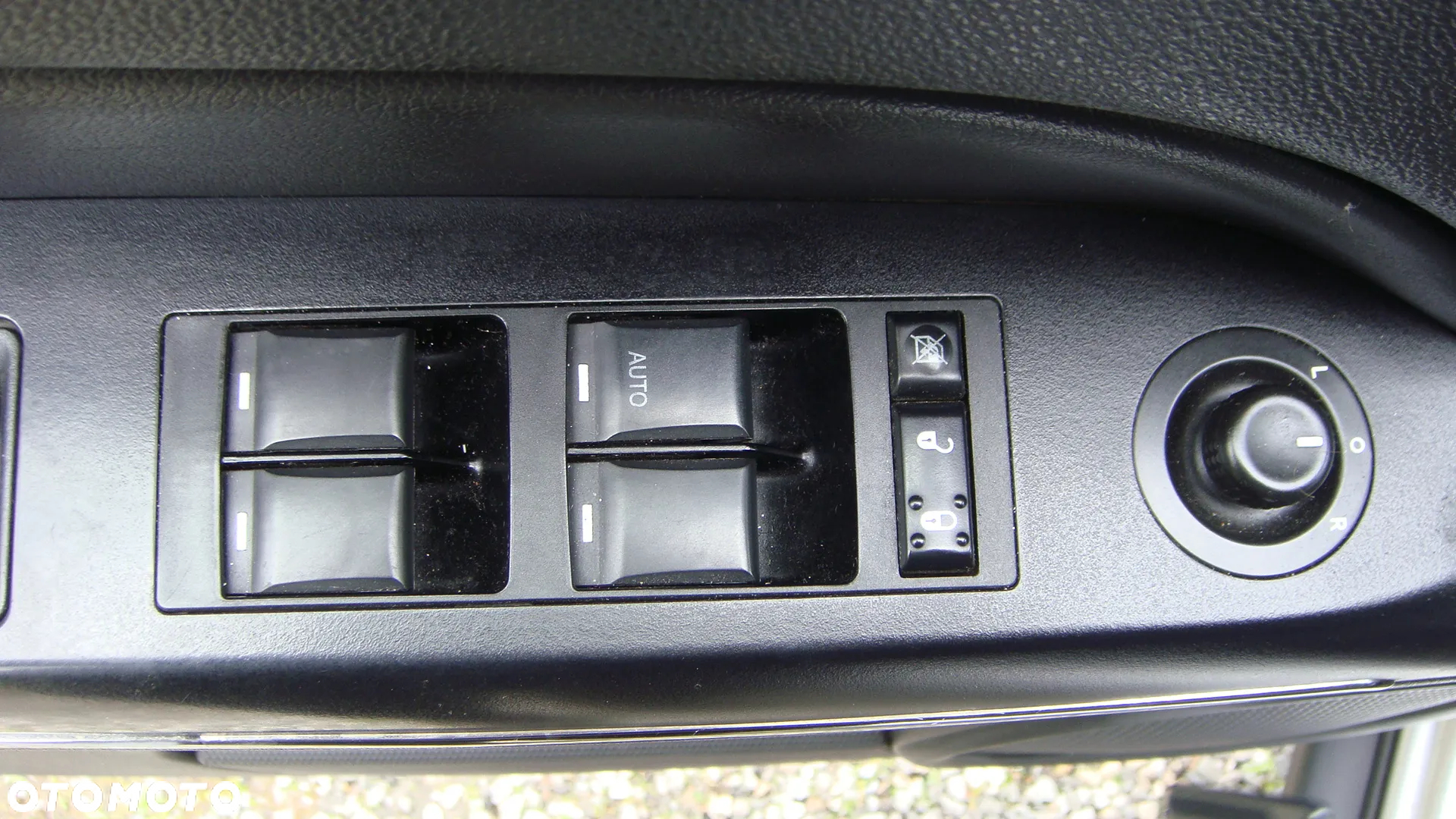 Jeep Compass 2.2 CRD 4x4 70th Anniv - 13