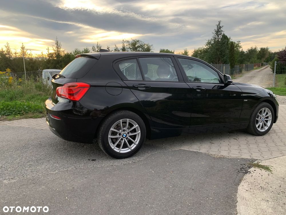 BMW Seria 1 118i Edition M Sport Shadow - 11
