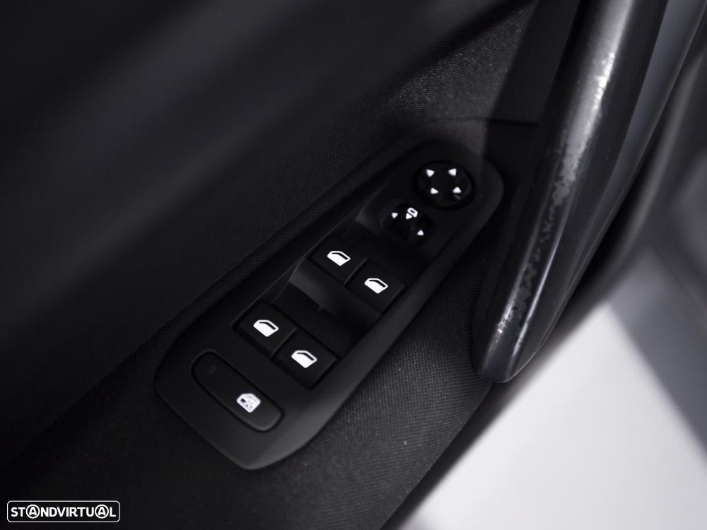 Peugeot 308 SW 1.5 BlueHDi Style - 15