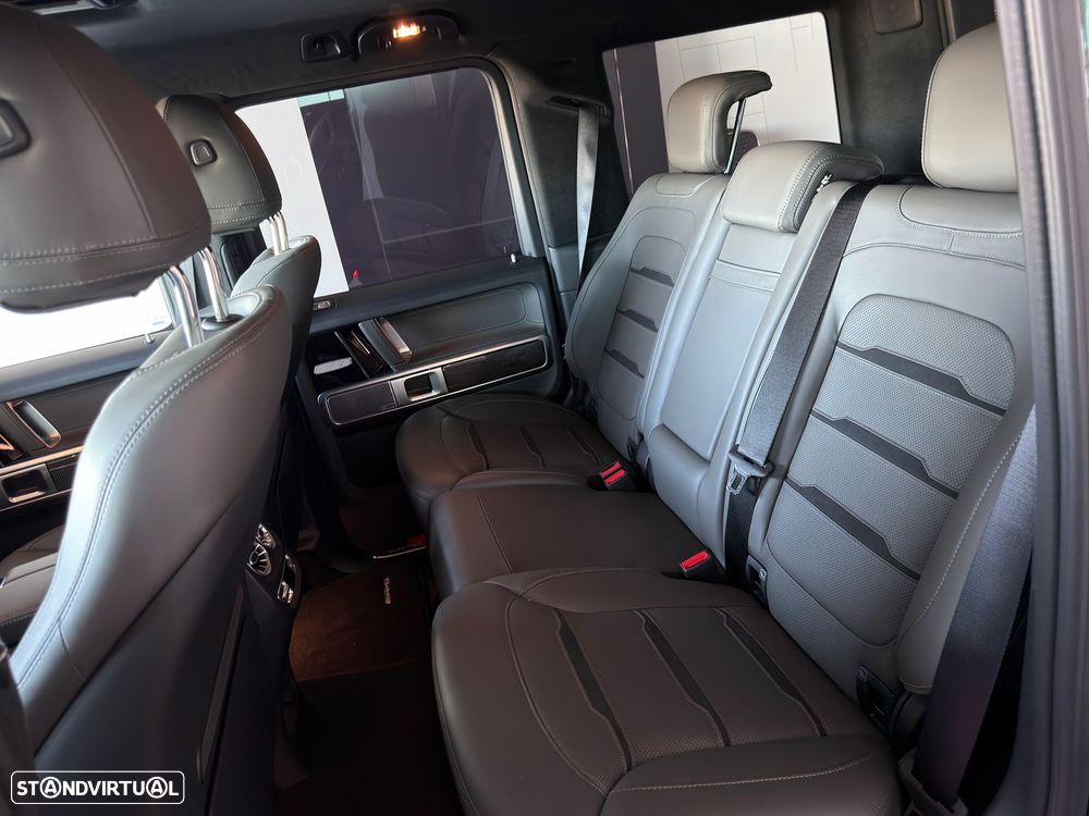 Mercedes-Benz G 63 AMG Standard - 14