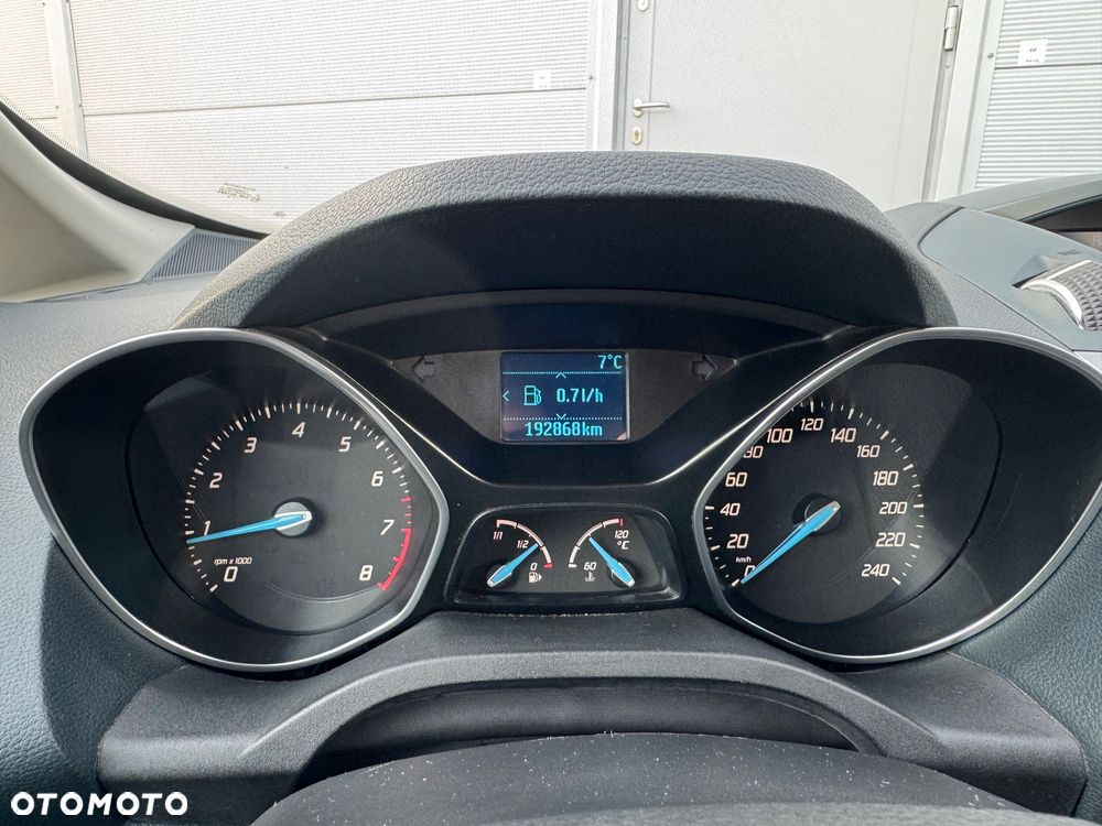 Ford C-MAX 1.6 Ti-VCT Champions Edition - 22