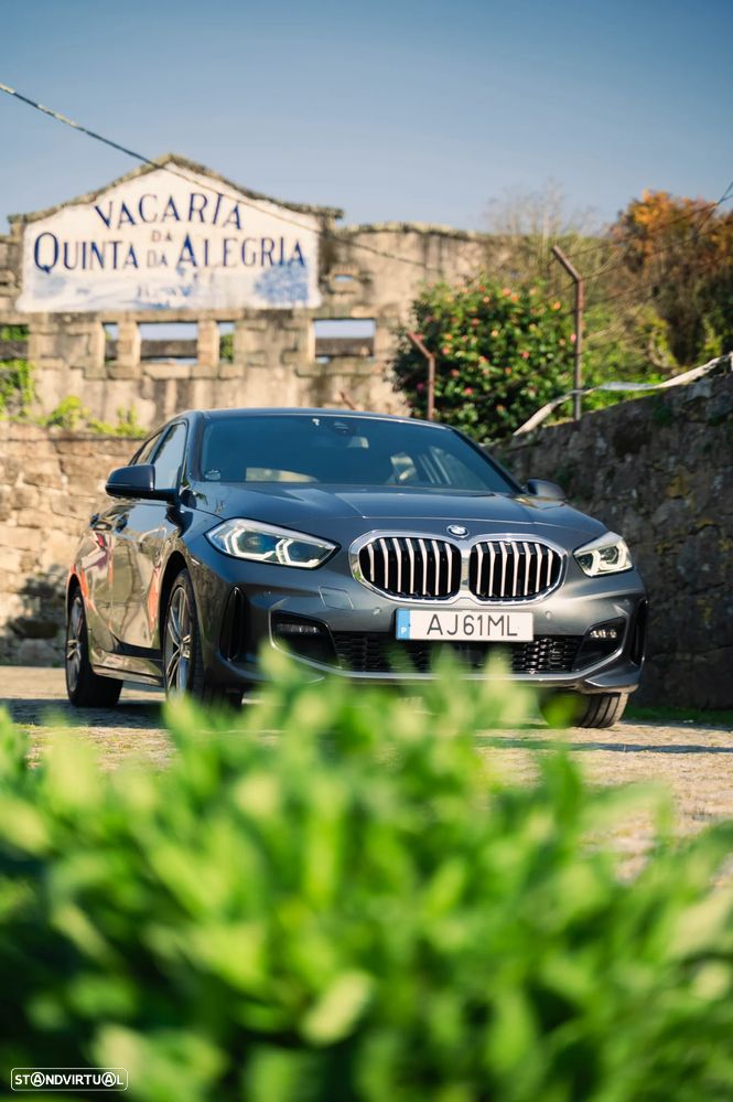 BMW 116 d Pack Desportivo M - 8