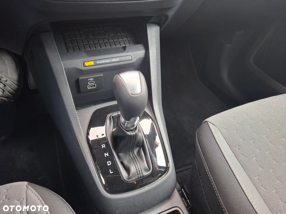 Ford Tourneo Courier ver-1-0-ecoboost-active - 7