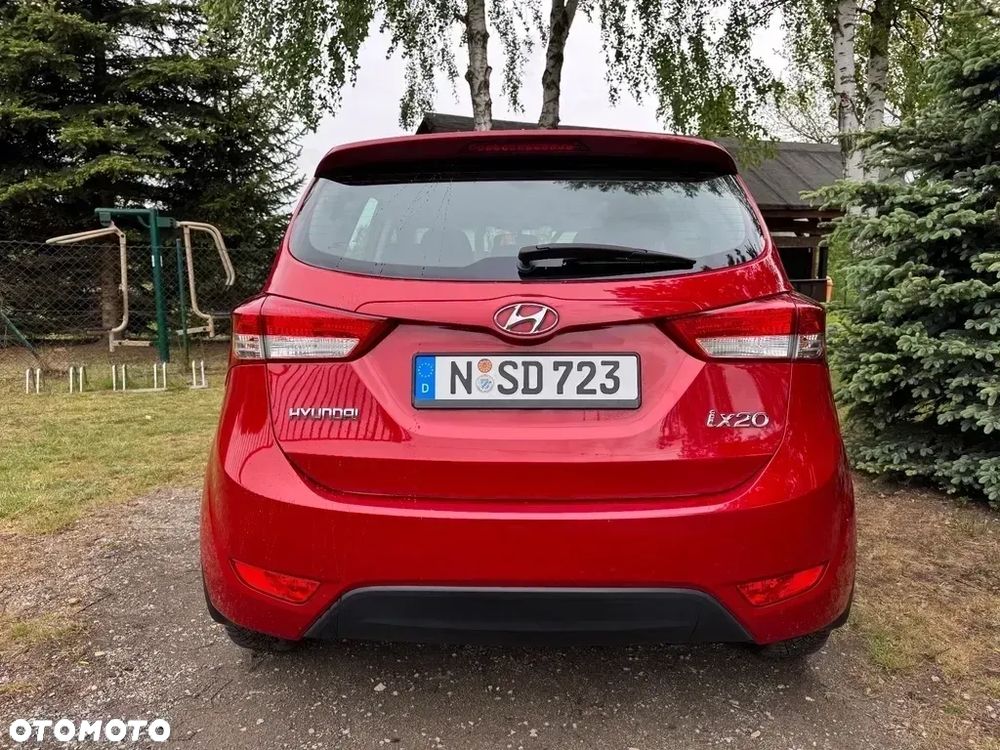 Hyundai ix20 - 18