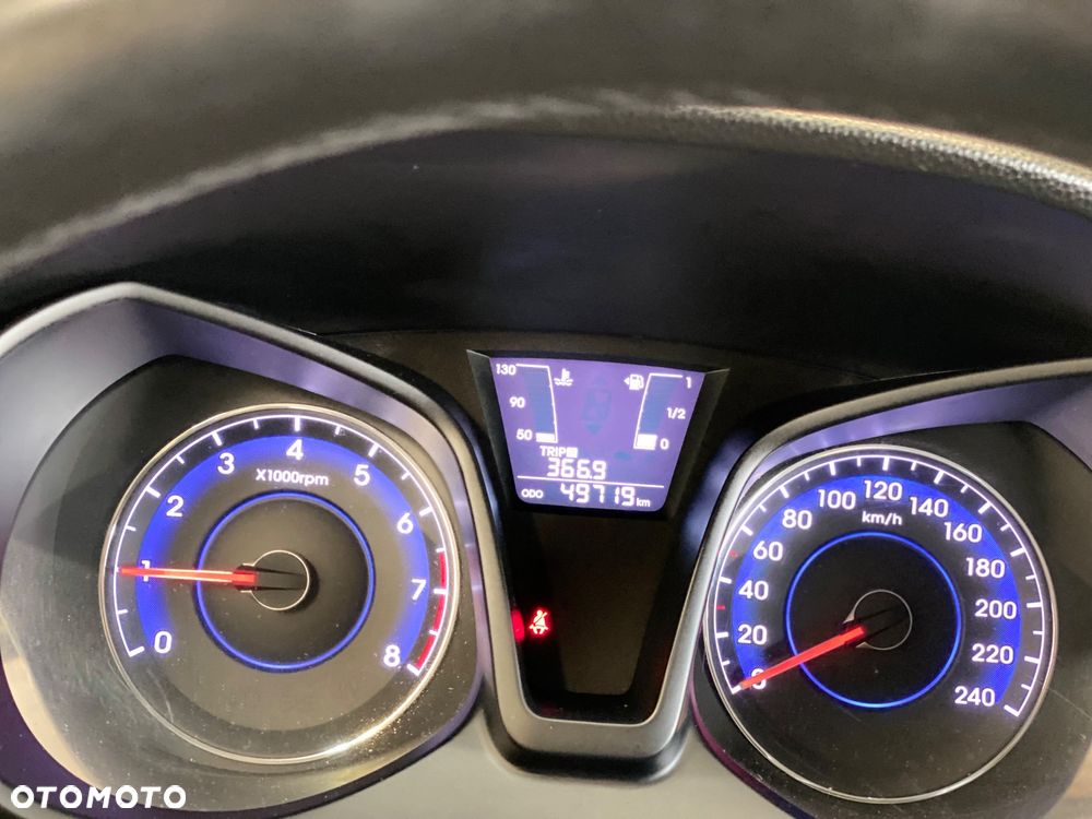 Hyundai ix20 1.6 BlueDrive Comfort - 19