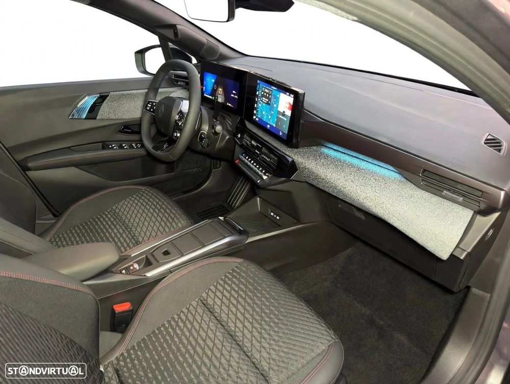 Renault Clio 1.2 TCe Techno EDC - 8