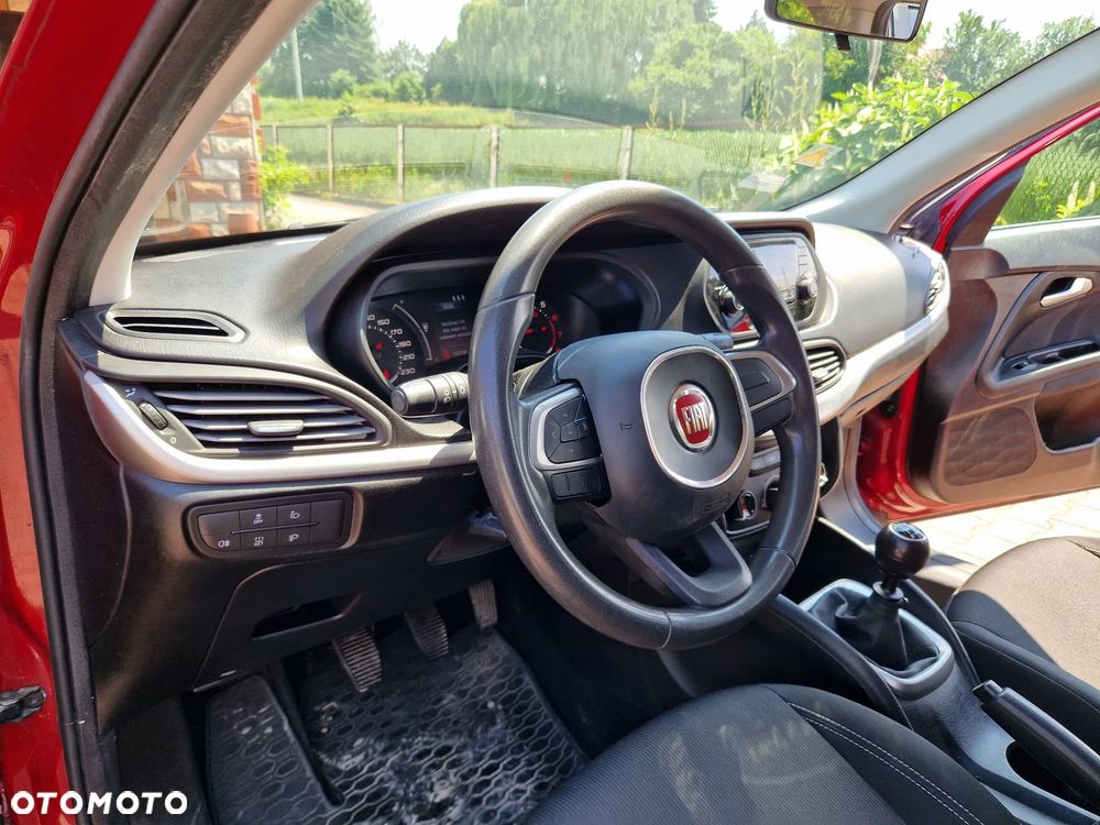 Fiat Tipo 1.4 16v Easy - 27