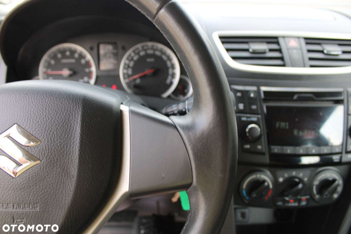Suzuki Swift - 33