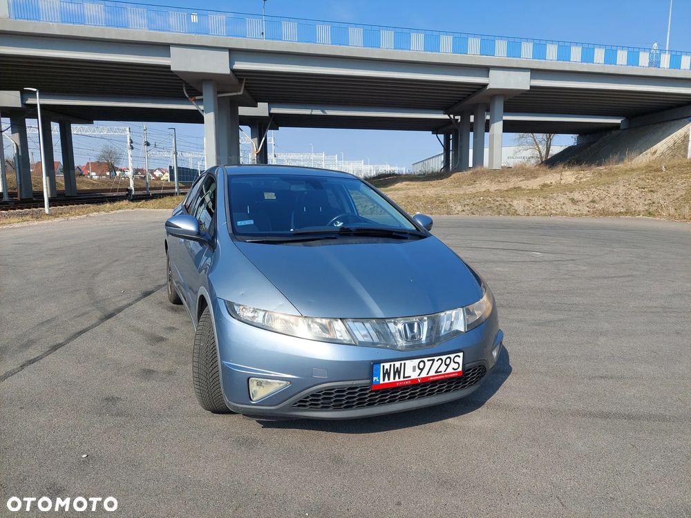 Honda Civic 1.8i-VTEC Automatik Executive - 8