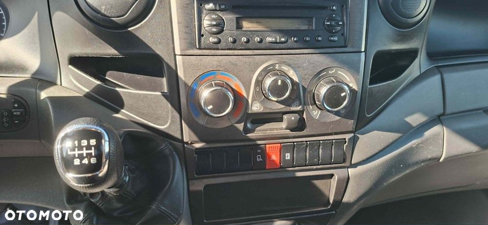 Iveco 35C13, 35C12, 35C14, 35C15 - 11