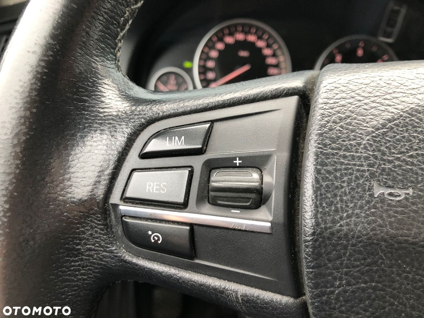 BMW Seria 5 520d - 22
