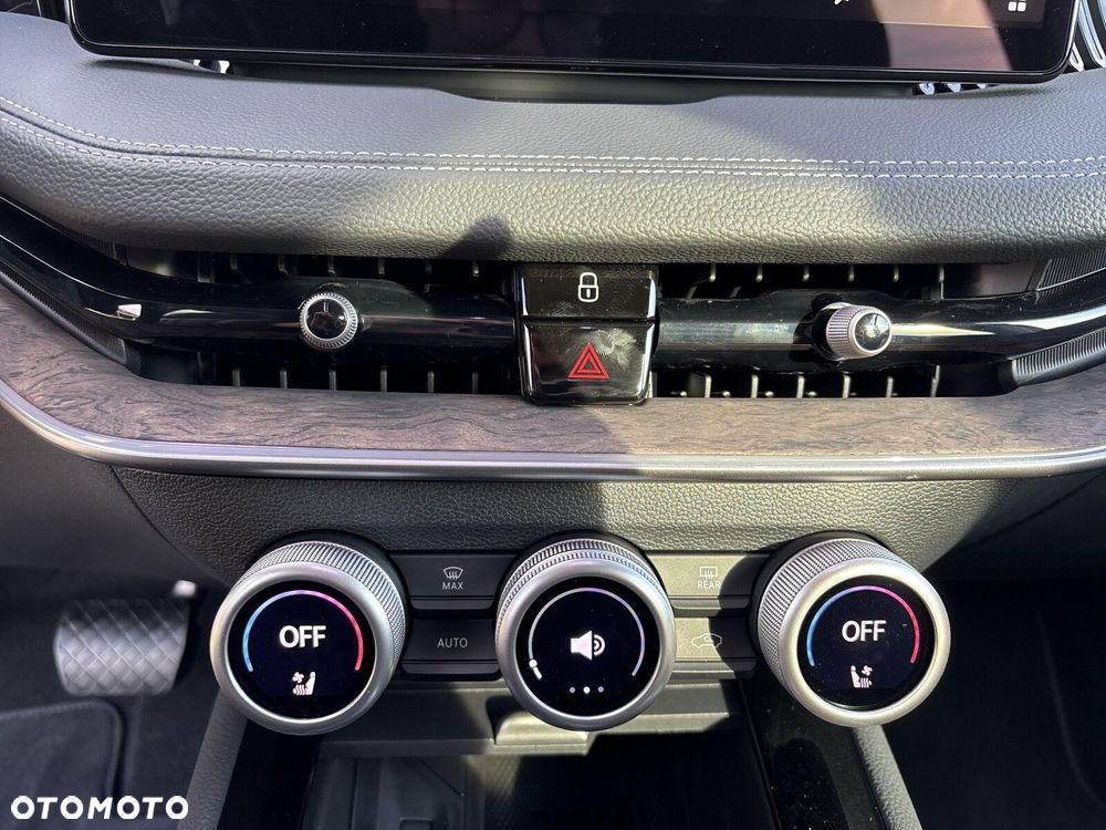 Skoda Superb 1.5 TSI L&K DSG - 28