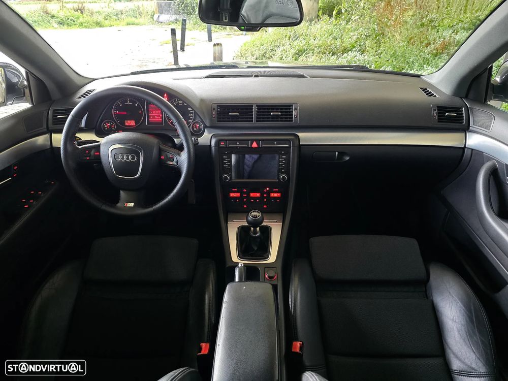 Audi A4 Avant 2.0 TDI S-line - 8