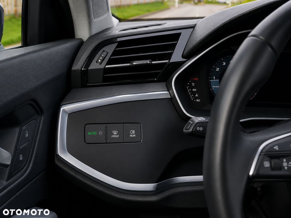 Audi Q3 35 TFSI S tronic - 6