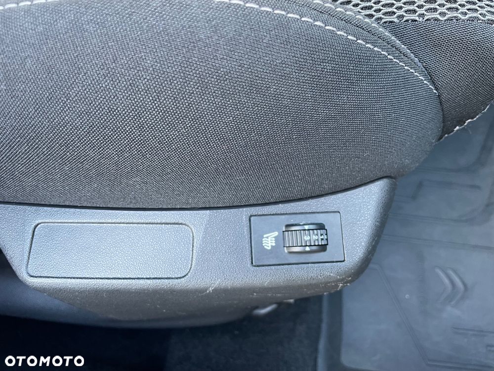 Citroën C4 VTi 120 Business Class - 12