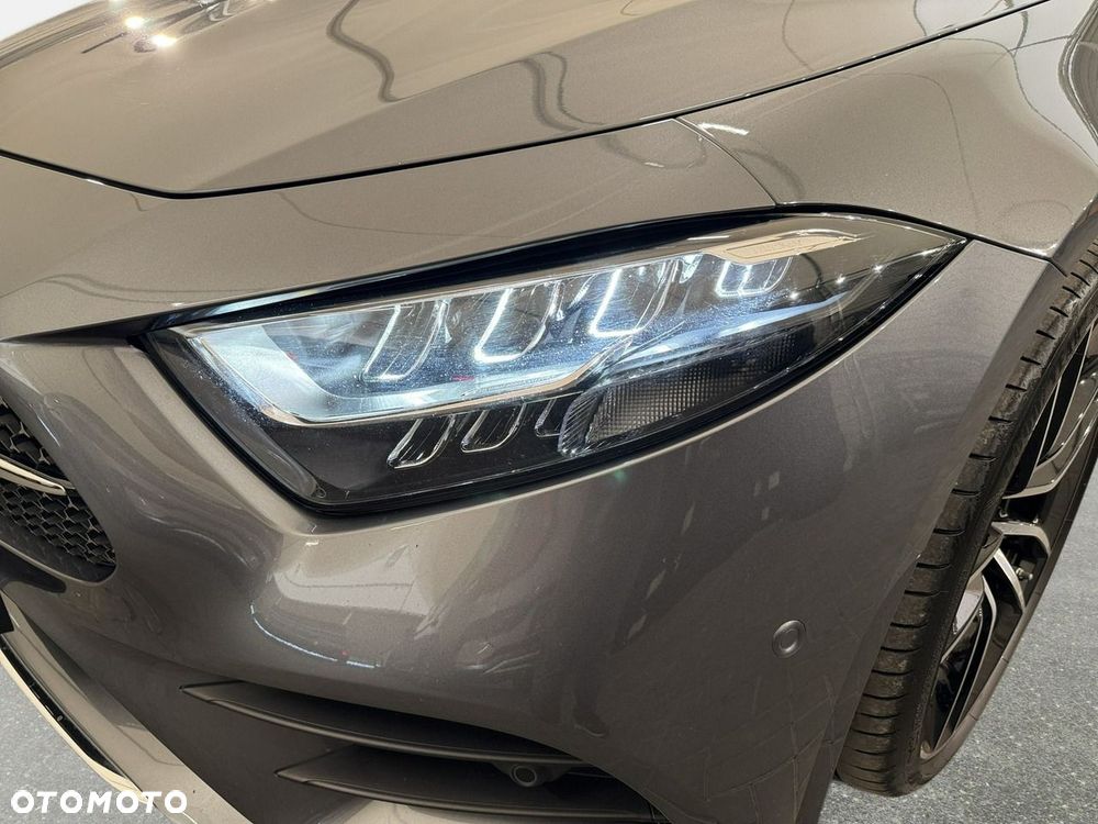 Mercedes-Benz CLS - 10