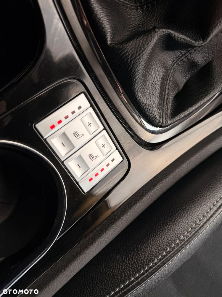 Ford Mondeo 2.5 Titanium S - 21
