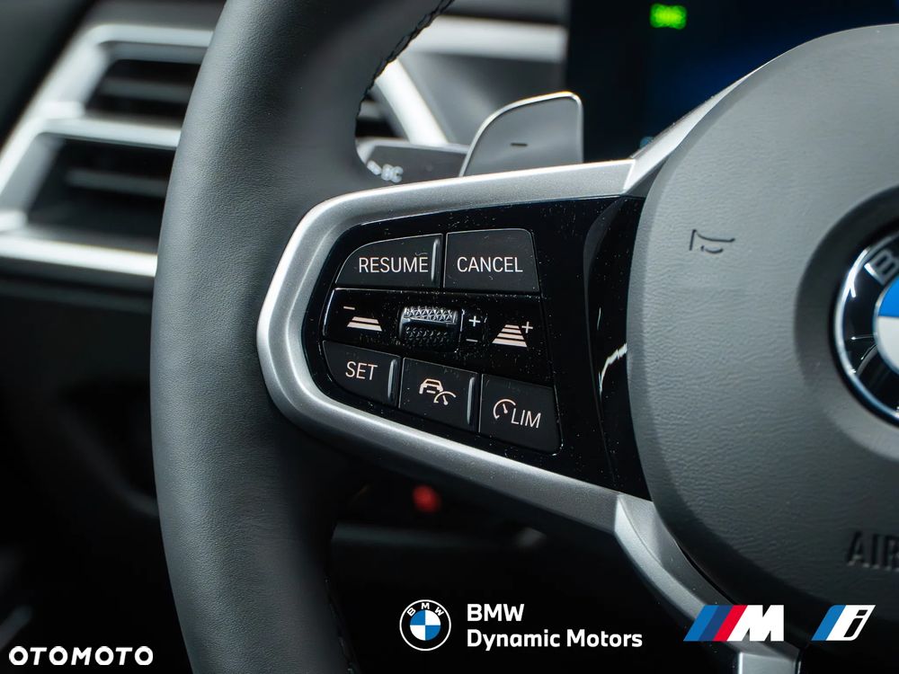 BMW Seria 3 318i - 25