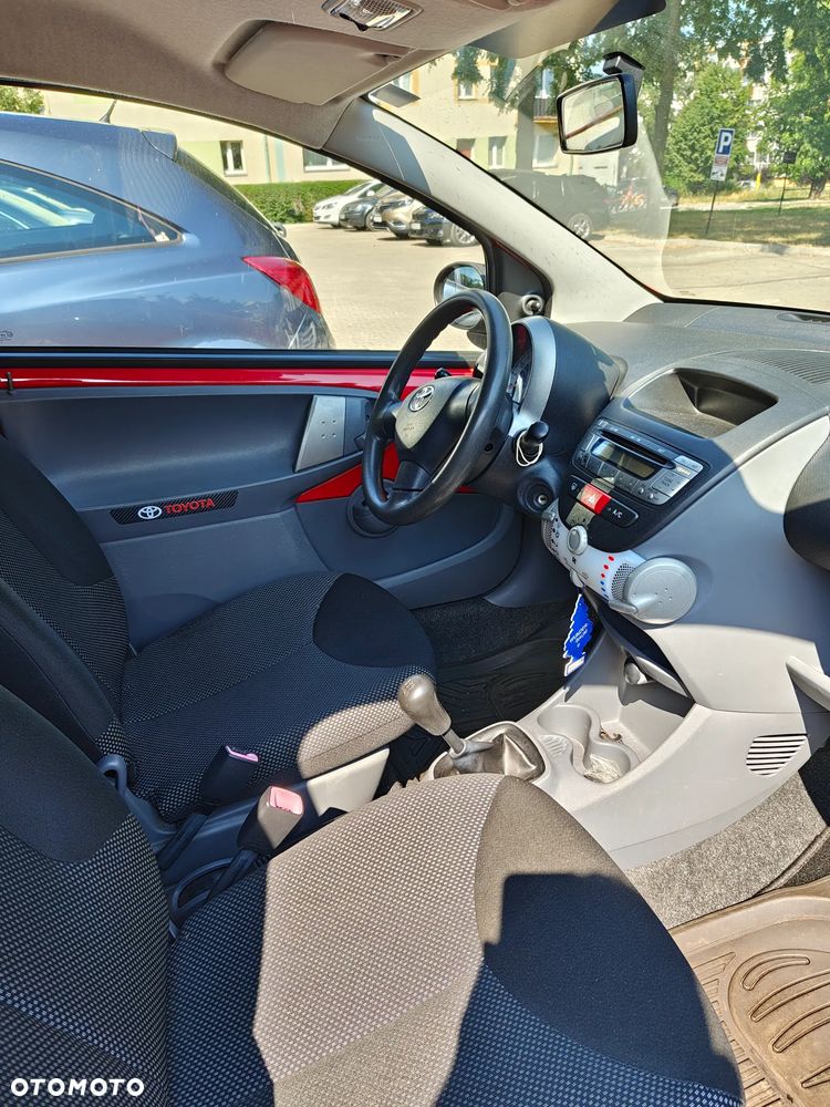 Toyota Aygo City - 8
