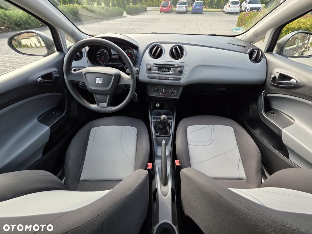 Seat Ibiza 1.4 16V Reference - 8