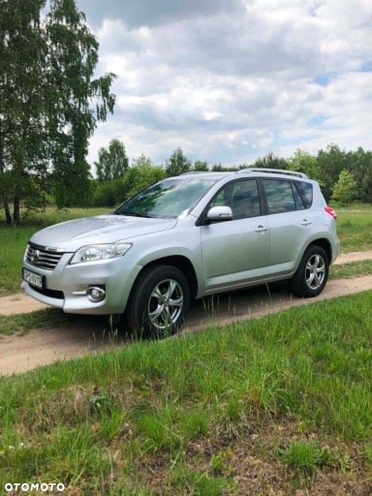 Toyota RAV4 2.2 D-4D Luna - 6
