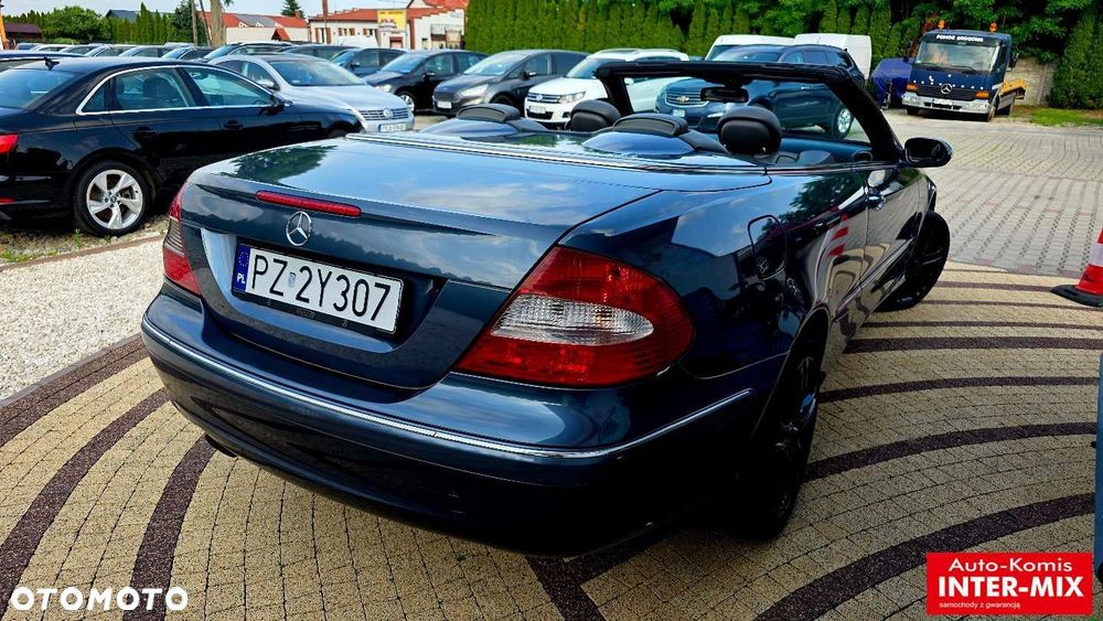 Mercedes-Benz CLK - 8
