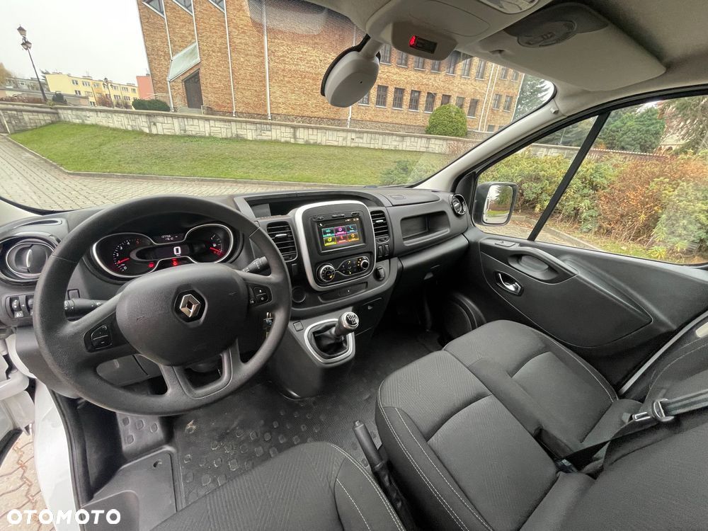 Renault Trafic - 27