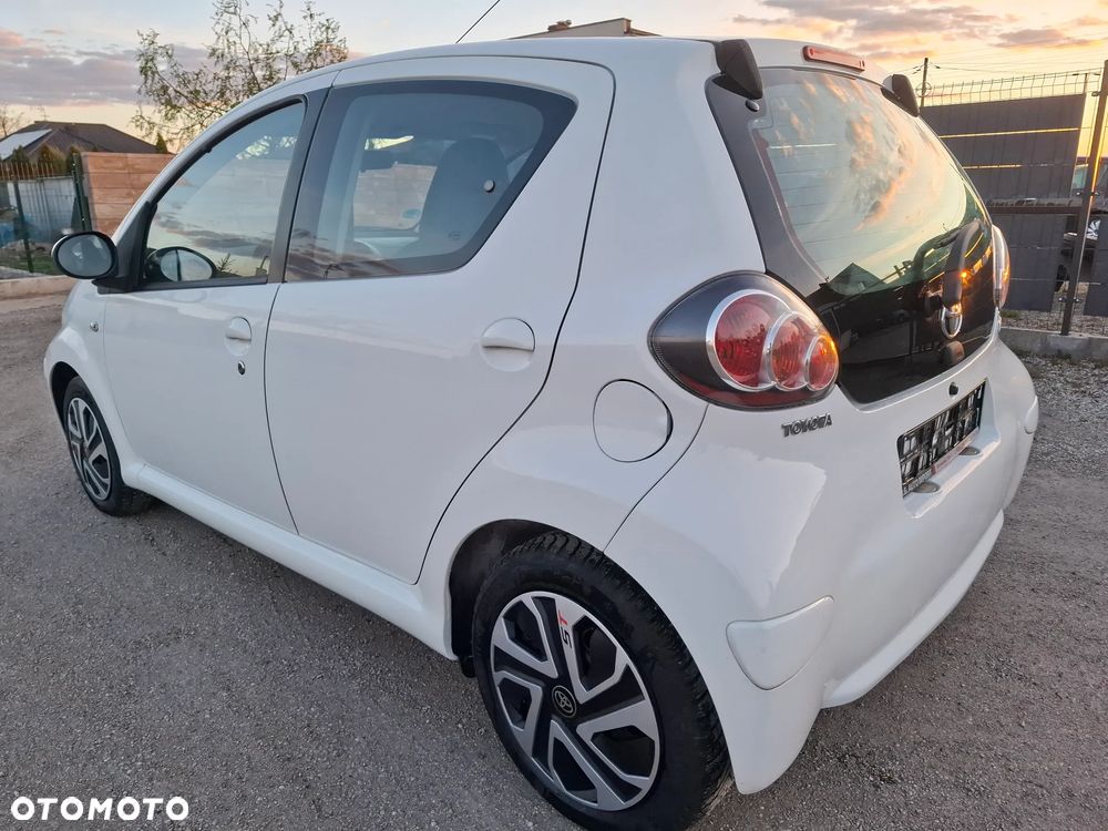 Toyota Aygo Cool - 7