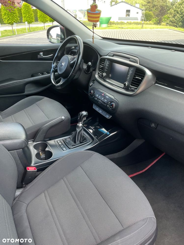 Kia Sorento - 13