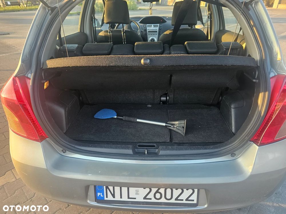 Toyota Yaris 1.3 Luna A/C - 18