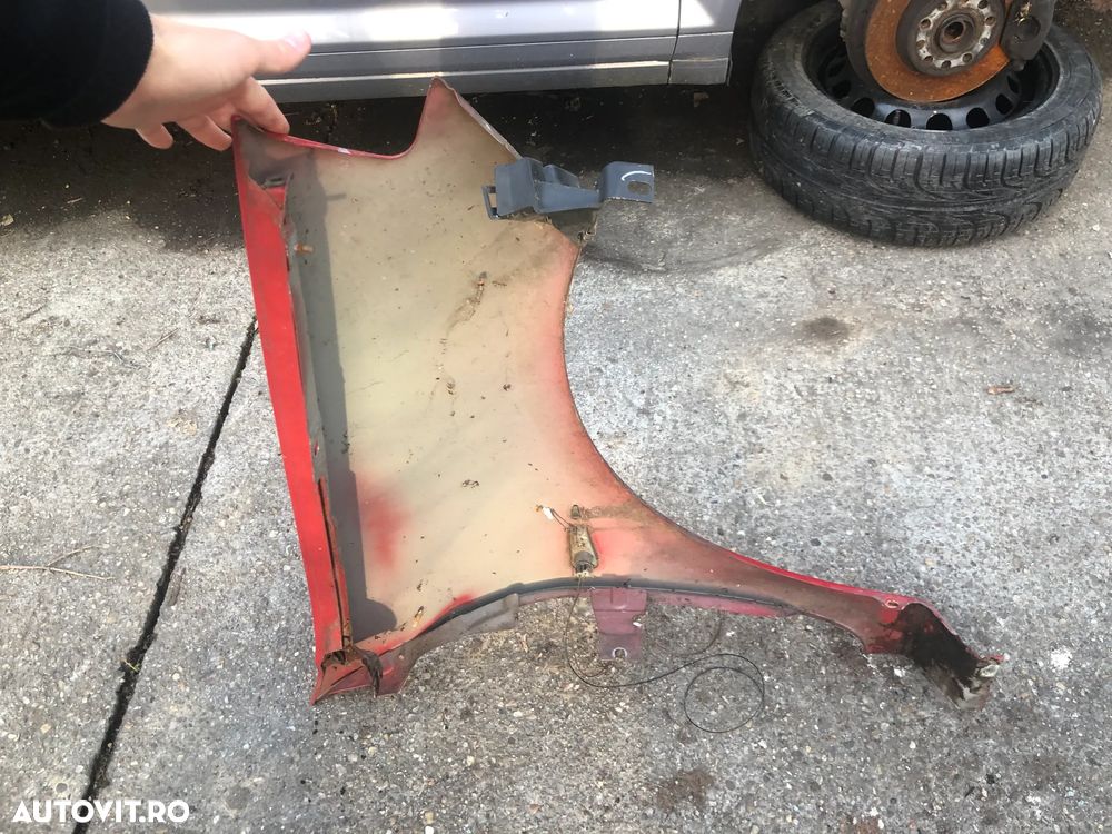 Aripa stanga fata Renault Clio Thalia 2011 rosu - 8