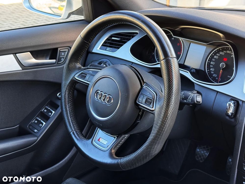 Audi A4 Avant 2.0 TDI DPF quattro S line Sportpaket - 17