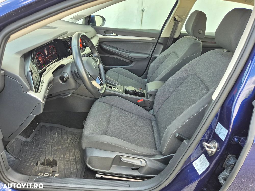 Volkswagen Golf 1.0 eTSI DSG MHEV Life - 10