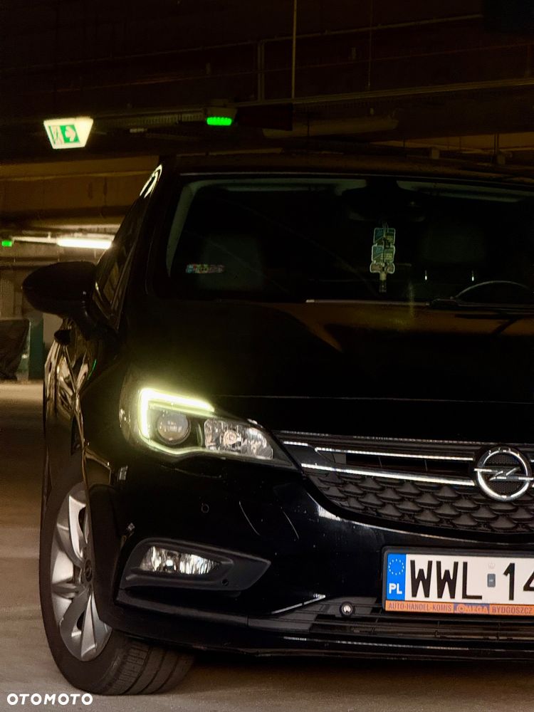 Opel Astra 1.6 CDTI Cosmo - 8