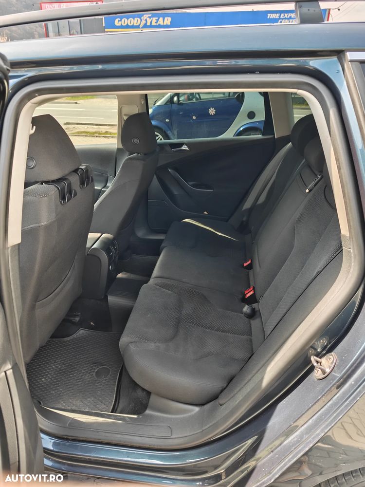 Volkswagen Passat 2.0 TDI DPF Comfortline - 10